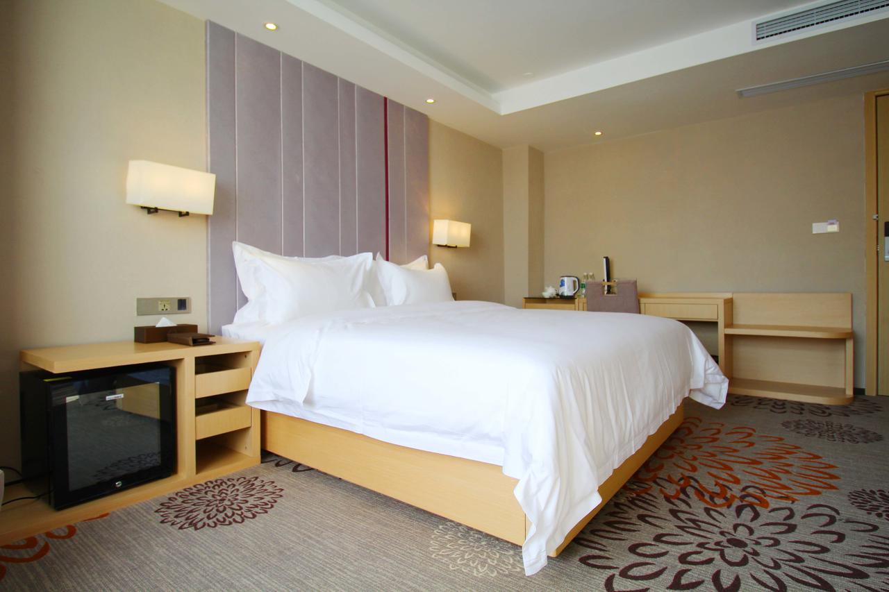 Lavande Hotel Jiujiang Xunyang Road Walking Street エクステリア 写真