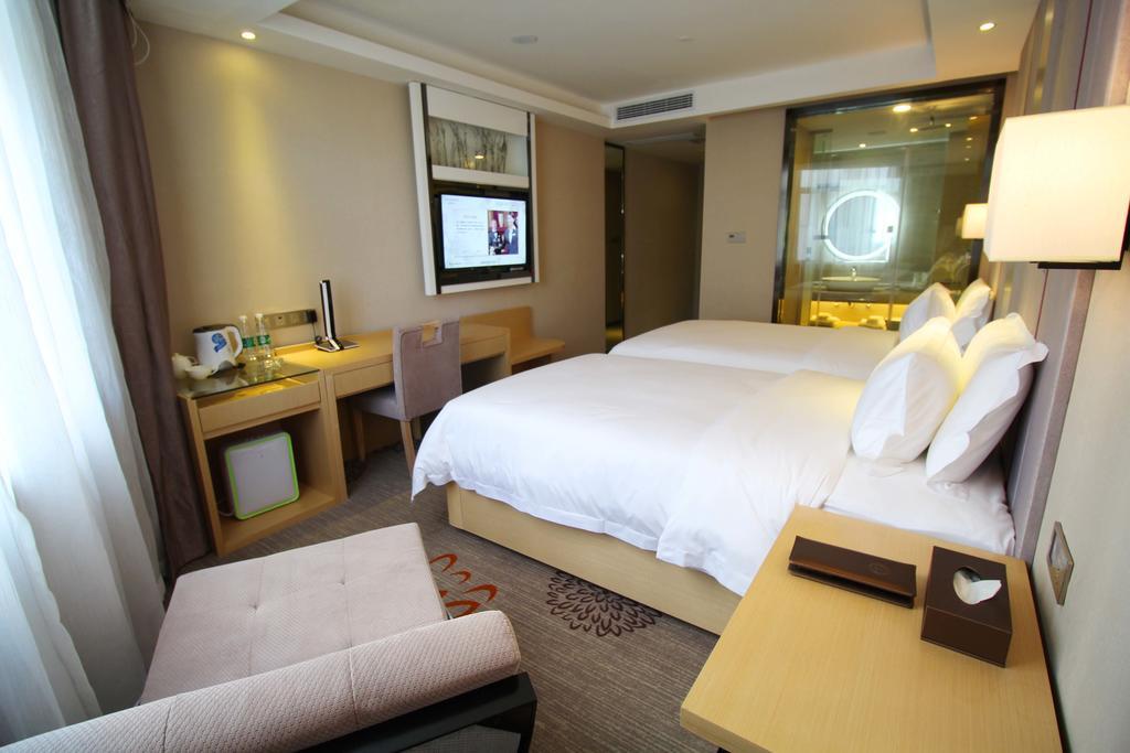 Lavande Hotel Jiujiang Xunyang Road Walking Street エクステリア 写真