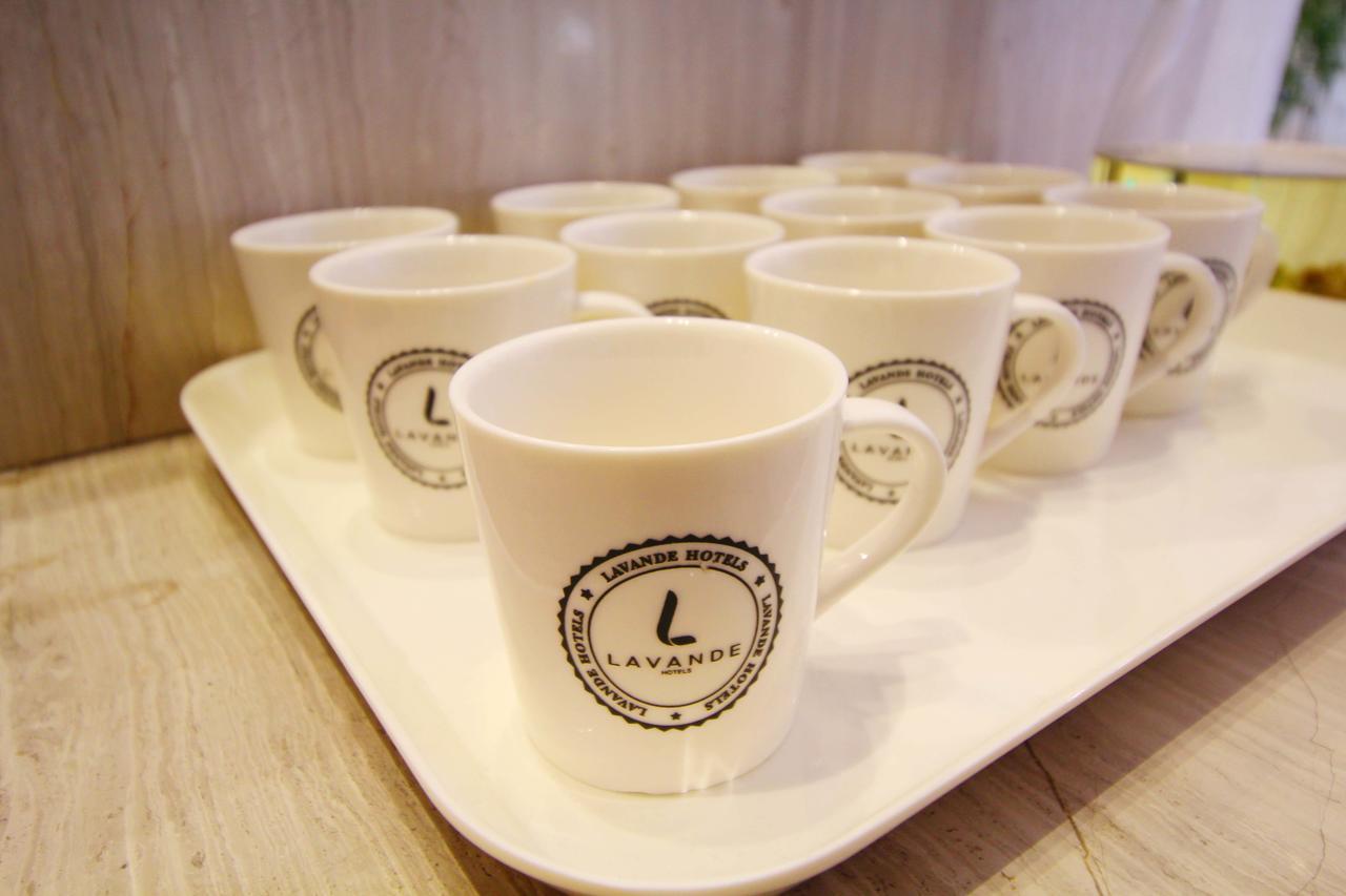 Lavande Hotel Jiujiang Xunyang Road Walking Street エクステリア 写真