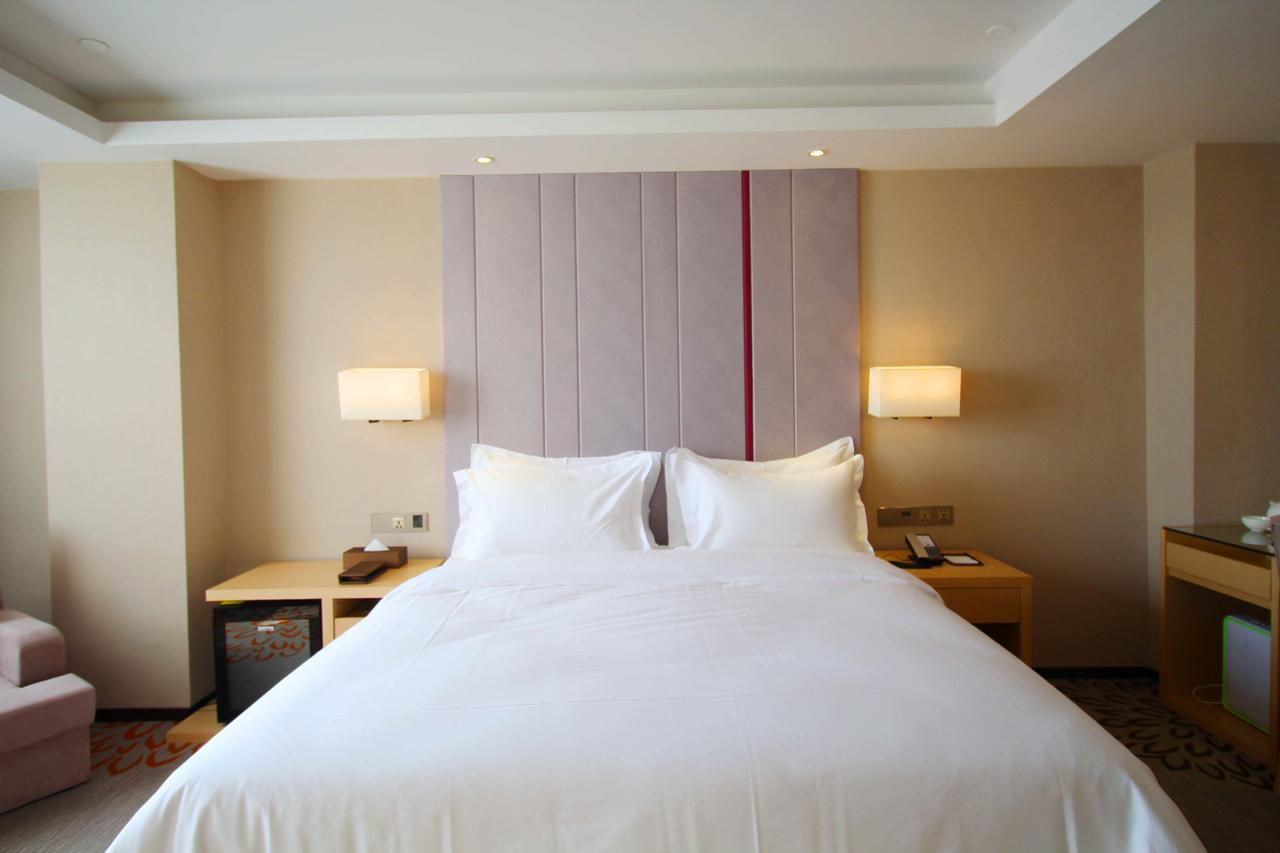 Lavande Hotel Jiujiang Xunyang Road Walking Street エクステリア 写真